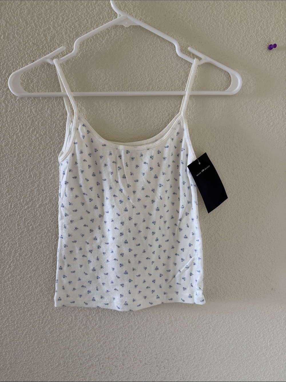 Brandy melville Skylar floral tank